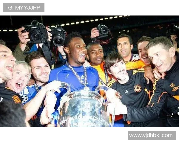 英冠联赛与中超联赛的对比分析与发展趋势探讨